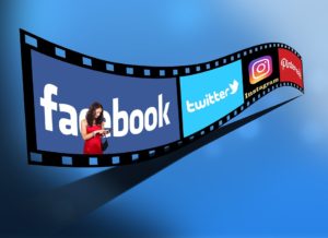 Facebook začal sledovat ty, kteří jakkoli a komukoli vyhrožují