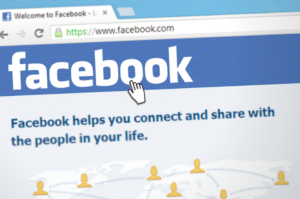 Facebook láká na novou funkci, která vám prozradí, kdo vás miluje či chce