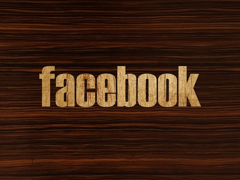 Společnosti Facebook se opět zvýšily zisky i tržby