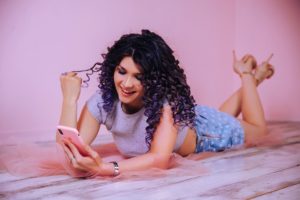 Do Česka se přiřítila seznamka od Facebooku