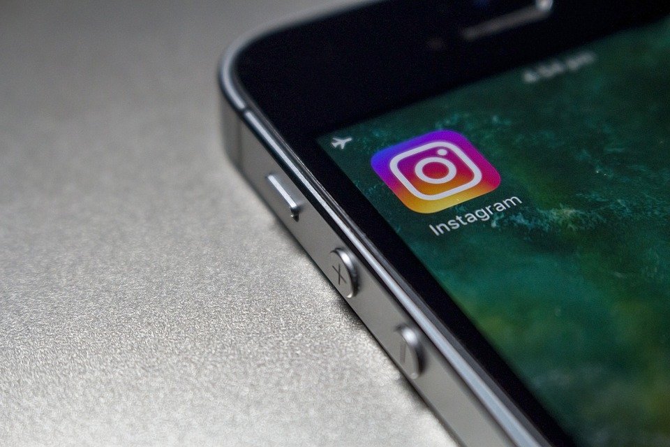 Došlo k propojení Messengeru a Instagramu