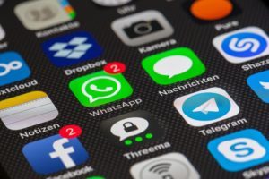 Notifikace neobtěžují. Uživatel je může kdykoli vypnout